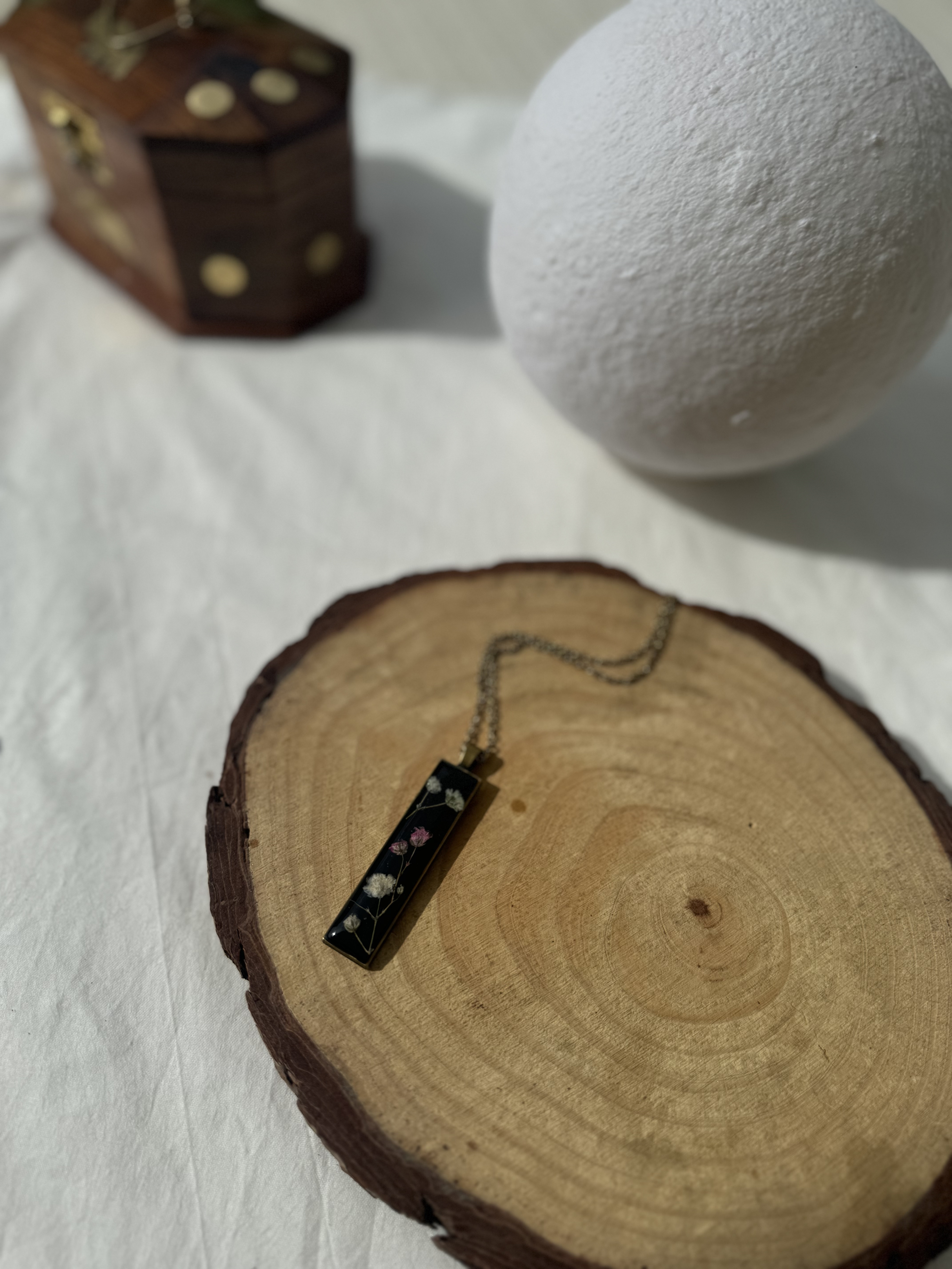 STARRY NIGHT - Vintage Pressed Flower Pendant Necklace
