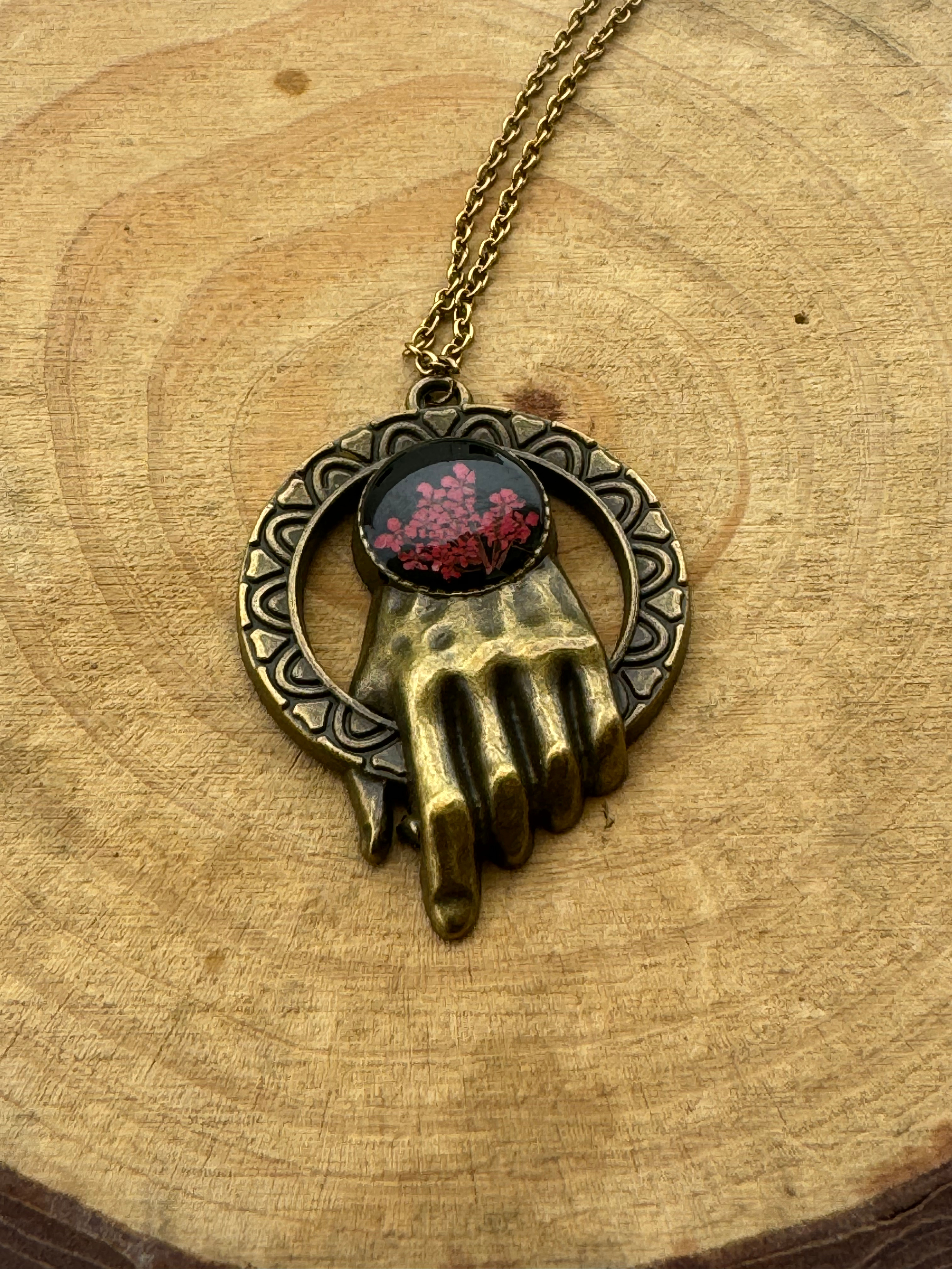 THE HAND CHARM - Pressed Flower Necklace