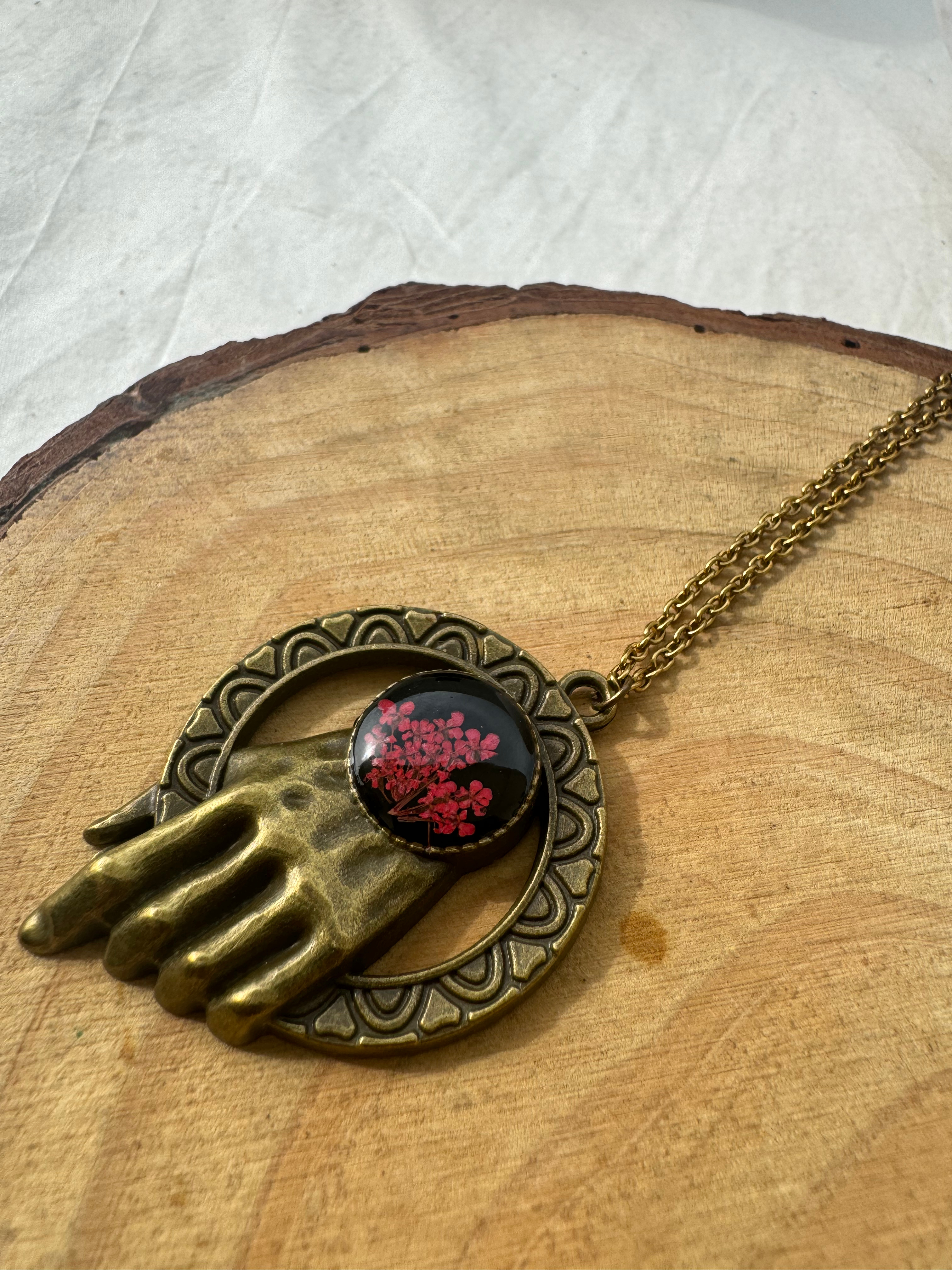 THE HAND CHARM - Pressed Flower Necklace