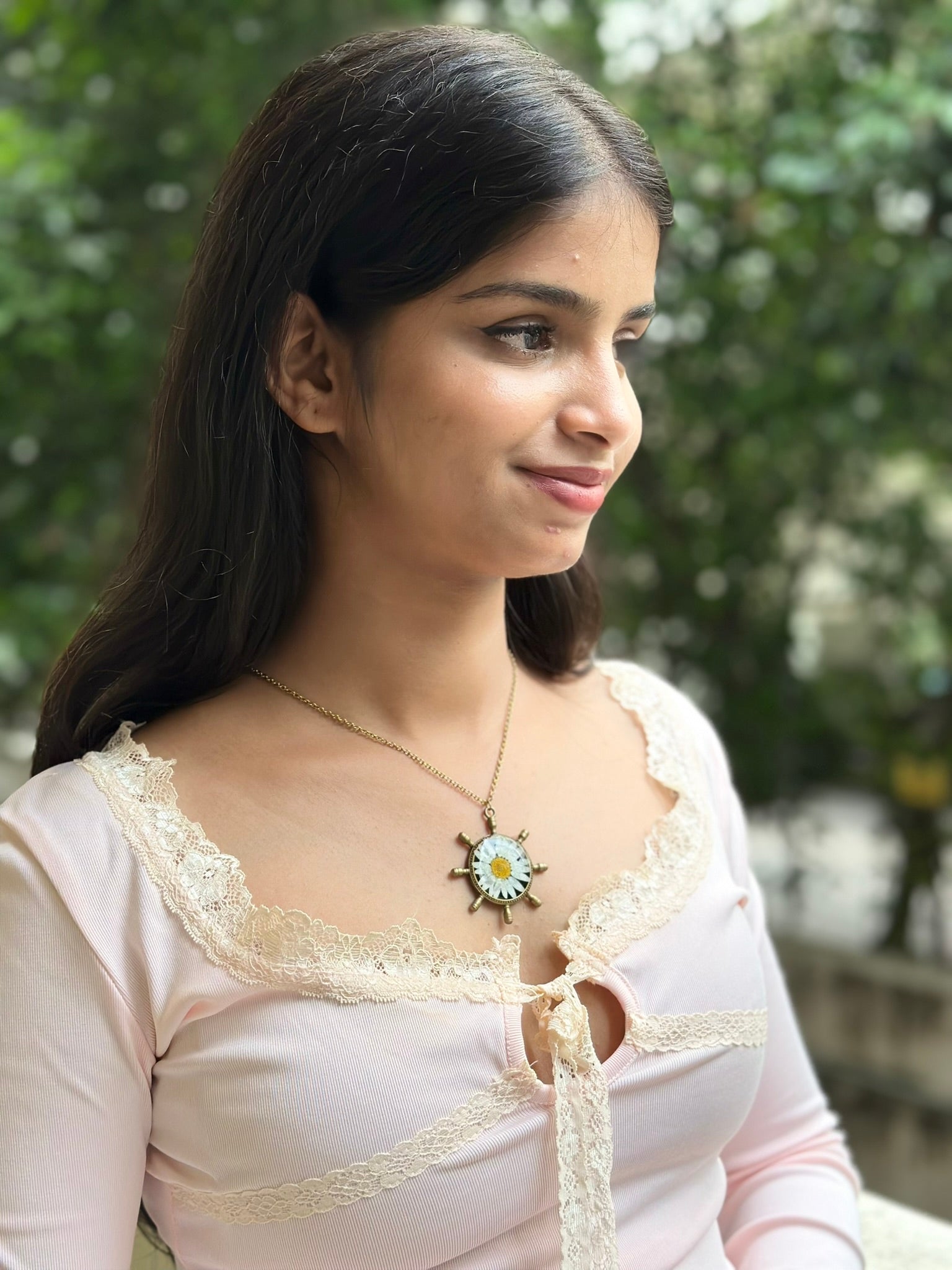 BLOOM WHEEL - Vintage Pressed Flower Pendant Necklace